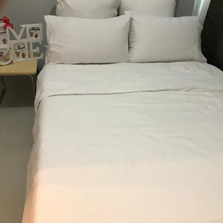 1 Bedroom, 4 Guests Near Sm North Grass Res Note Monthly Rental Only