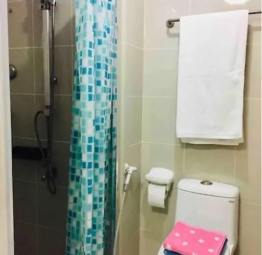 1 Bedroom, 4 Guests Near Sm North Grass Res Note Monthly Only