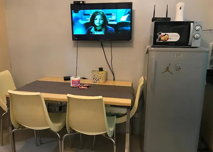 1 Bedroom, 4 Guests Near Sm North Grass Res Note Monthly Only * Manila